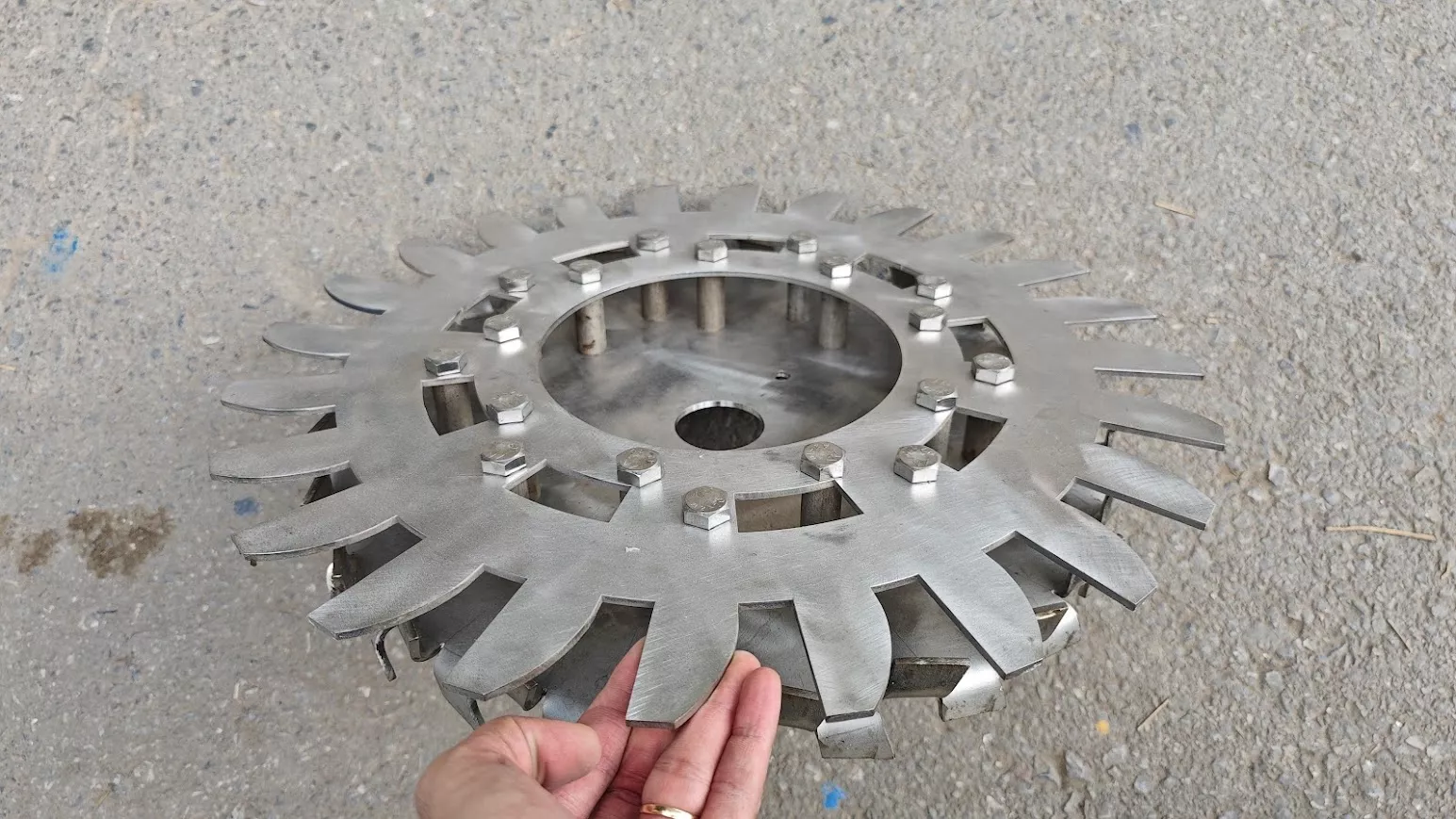 Banner Đĩa khuấy sơn 2 tầng hiệu năng lớn 3