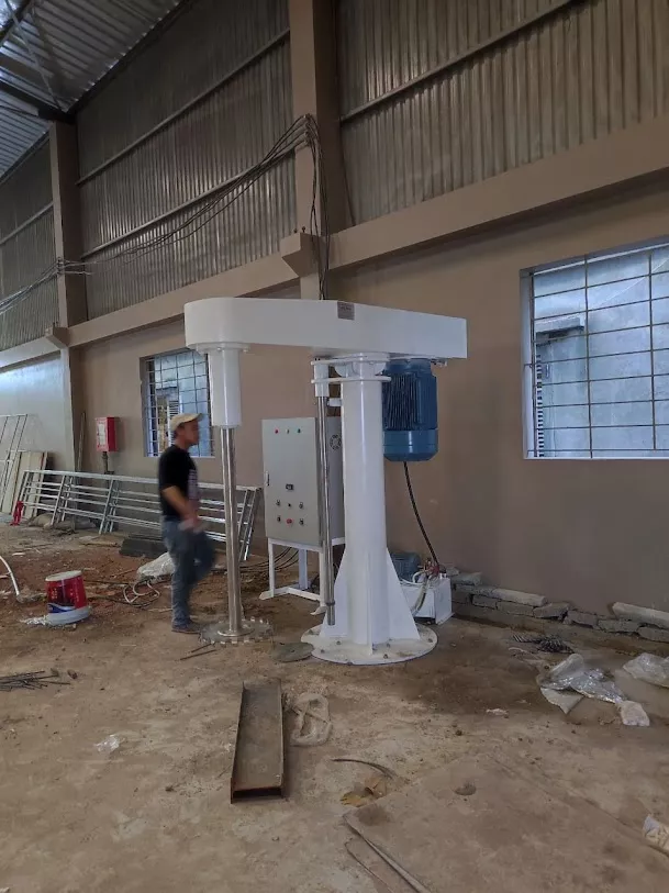 Banner Máy khuấy sơn 2500 lít 45kw công suất lớn 3