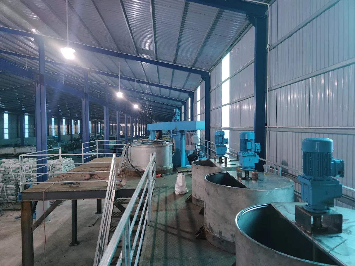 Banner Máy khuấy sơn sàn thao tác 2500 lít chất lượng cao 5