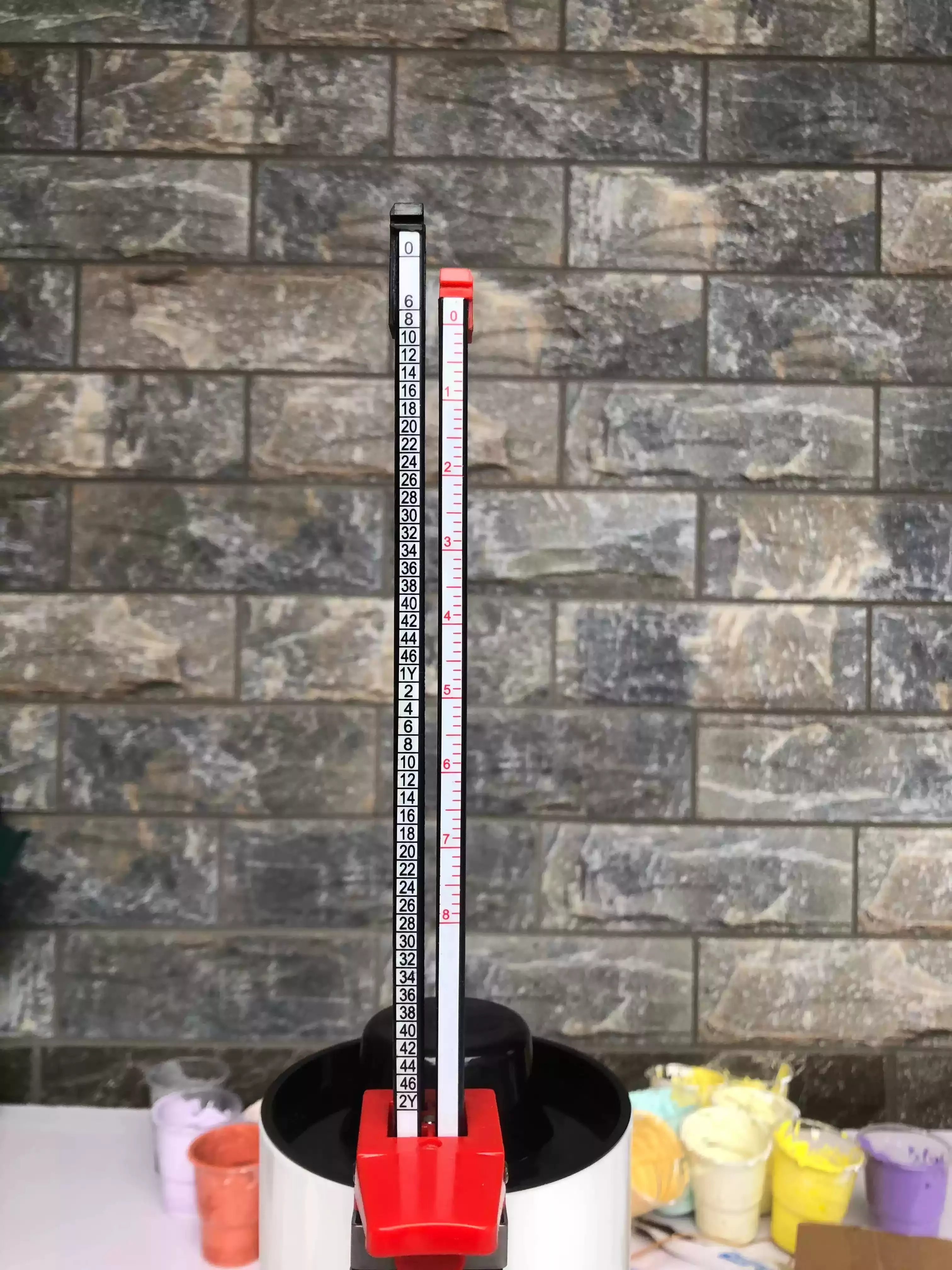 Banner Máy pha màu cơ 12 ống màu 2